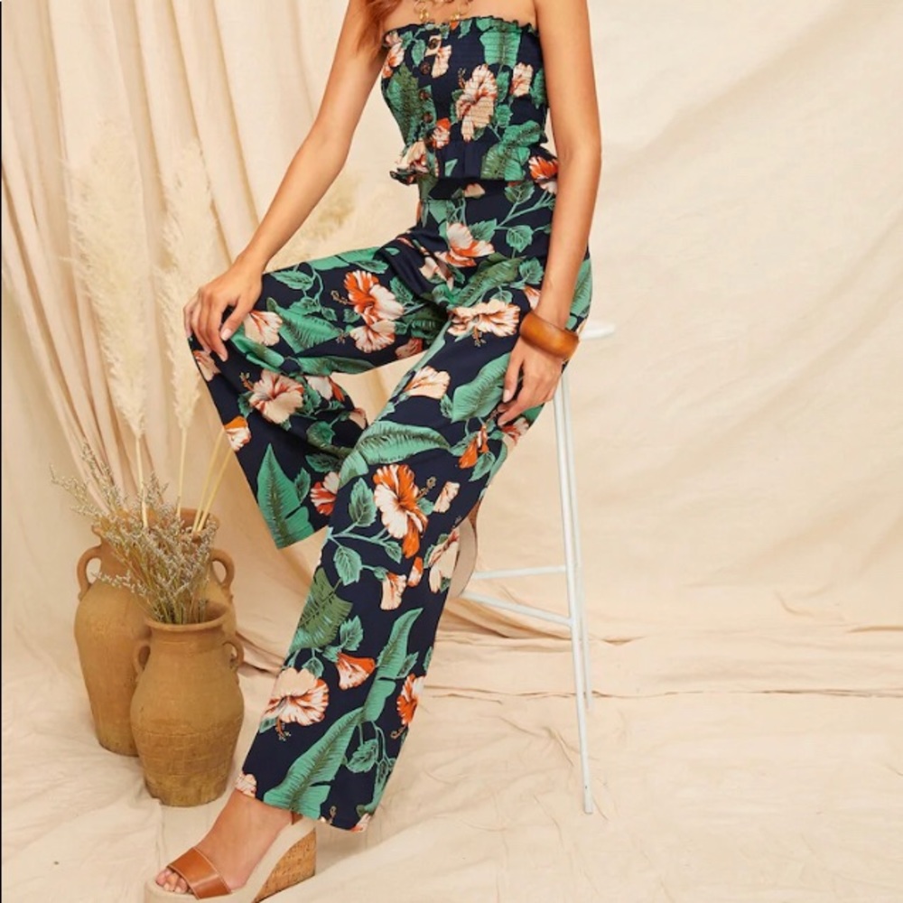 Floral 2 piece summer suit size M